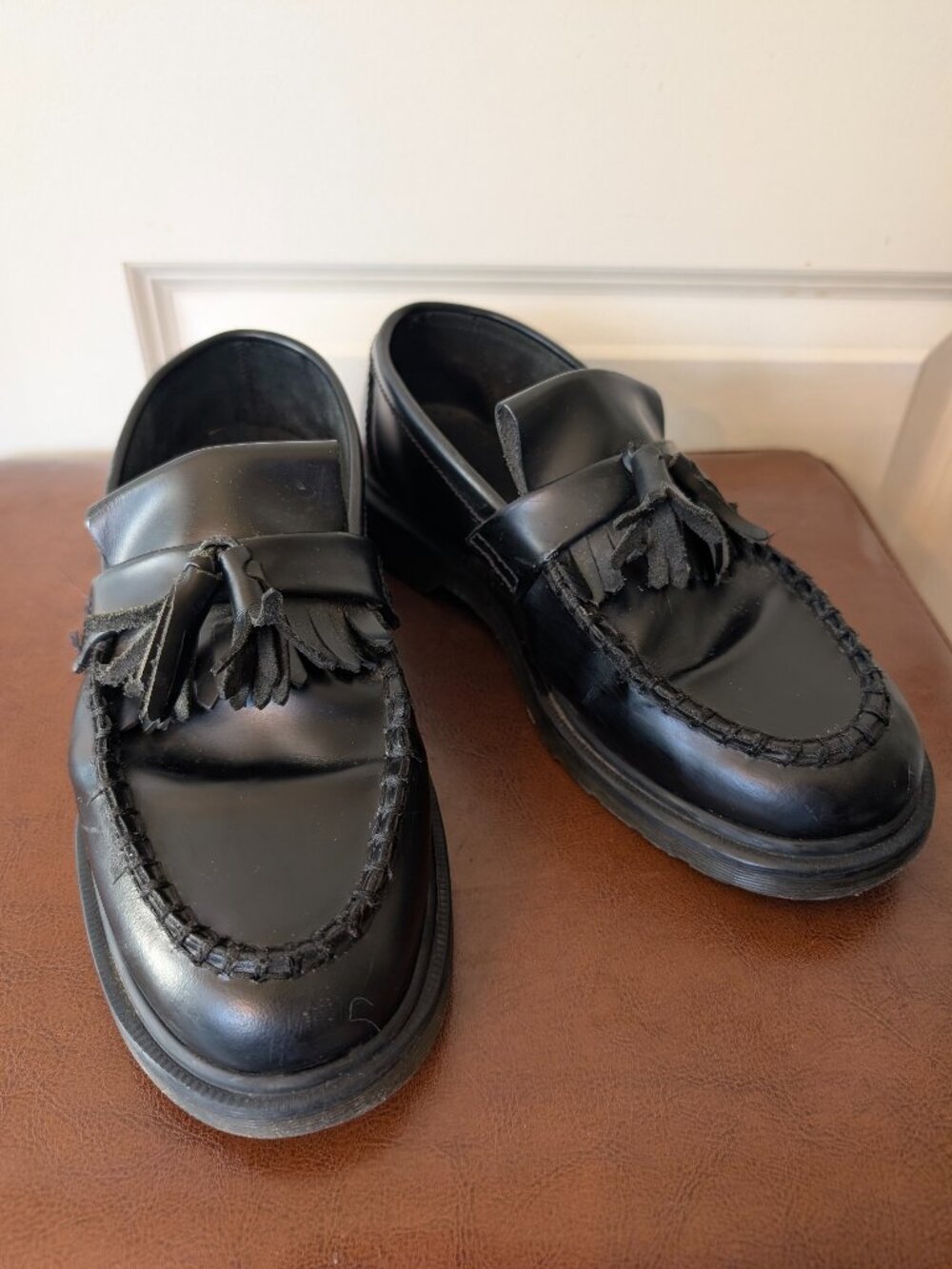Dr. Martens Adrian Black Leather Tassel Loafers Kiltie Fringe Sz EU 41